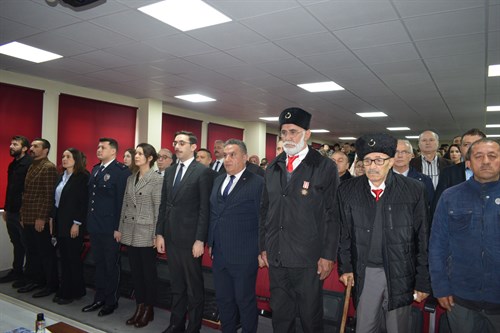 Kaymakamımız Yaşar ŞİMŞEK “18 Mart Çanakkale Zaferi ve Şehitleri Anma Günü” programına katıldı.